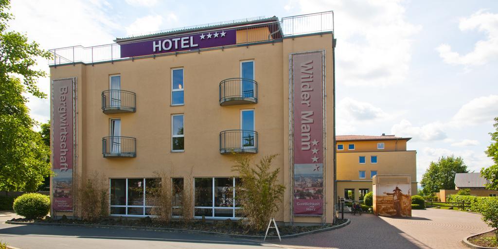 Bergwirtschaft Wilder Mann Hotel Und Restaurant ドレスデン エクステリア 写真