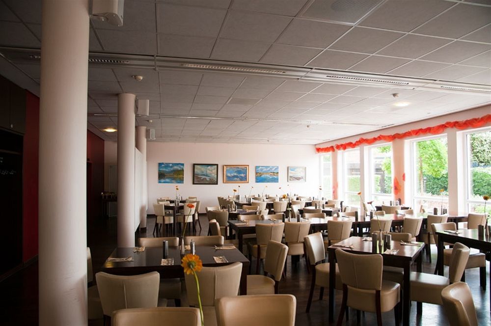 Bergwirtschaft Wilder Mann Hotel Und Restaurant ドレスデン エクステリア 写真